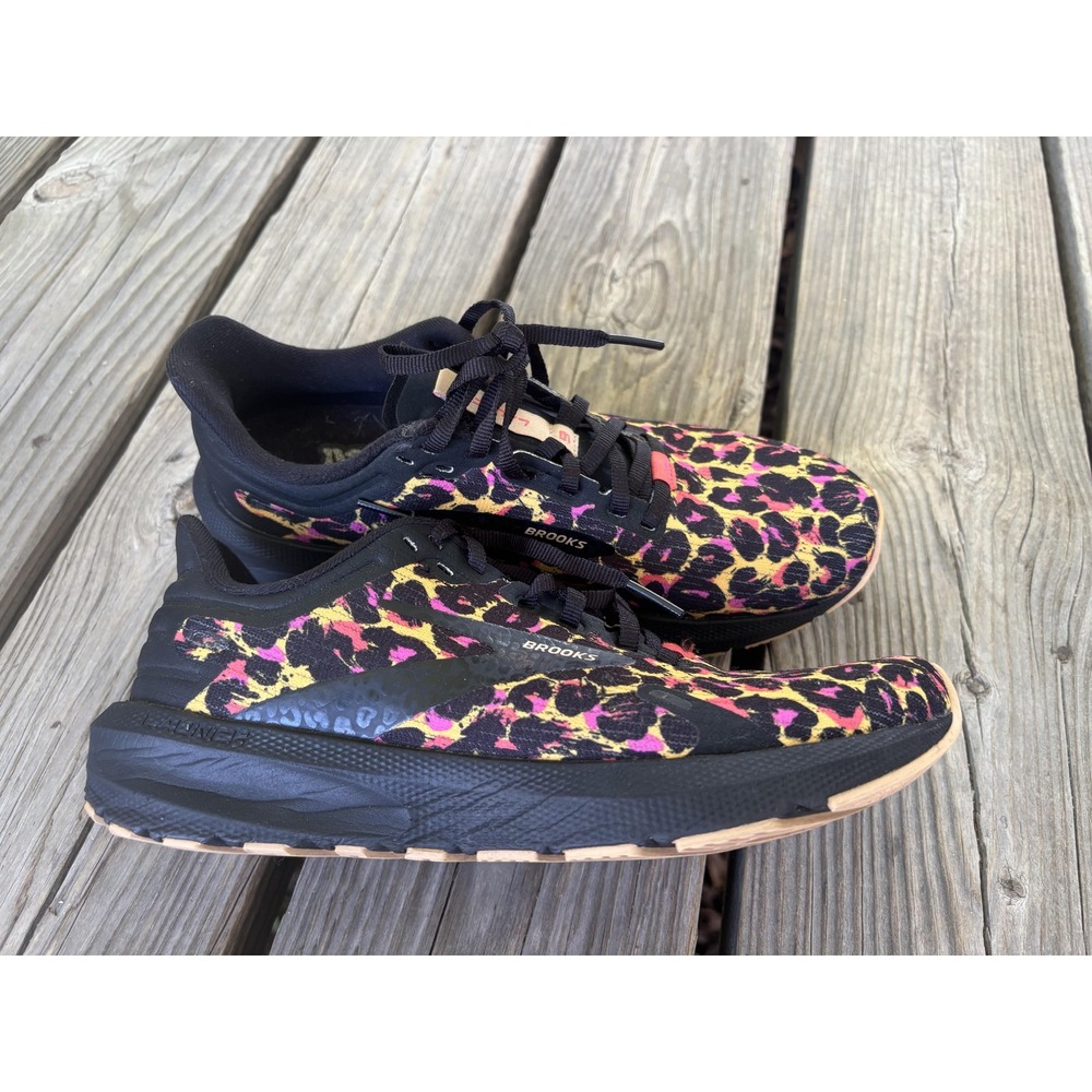 Brooks Launch 9 Shoes Womens Size 7.5 Multicolor Leopard Print Running Sneakers